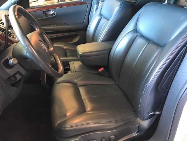 Cadillac Limousine  Image 8